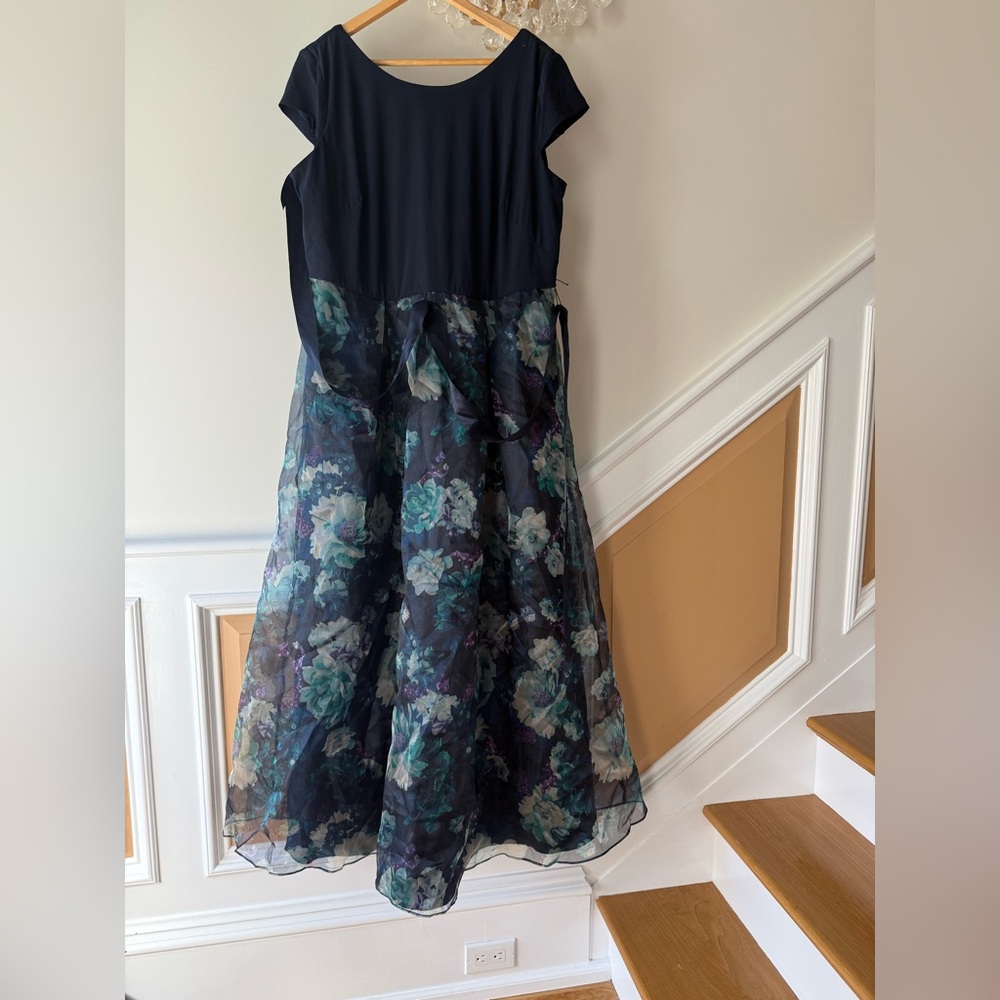 SLNY Navy and Floral Kids Formal Dress